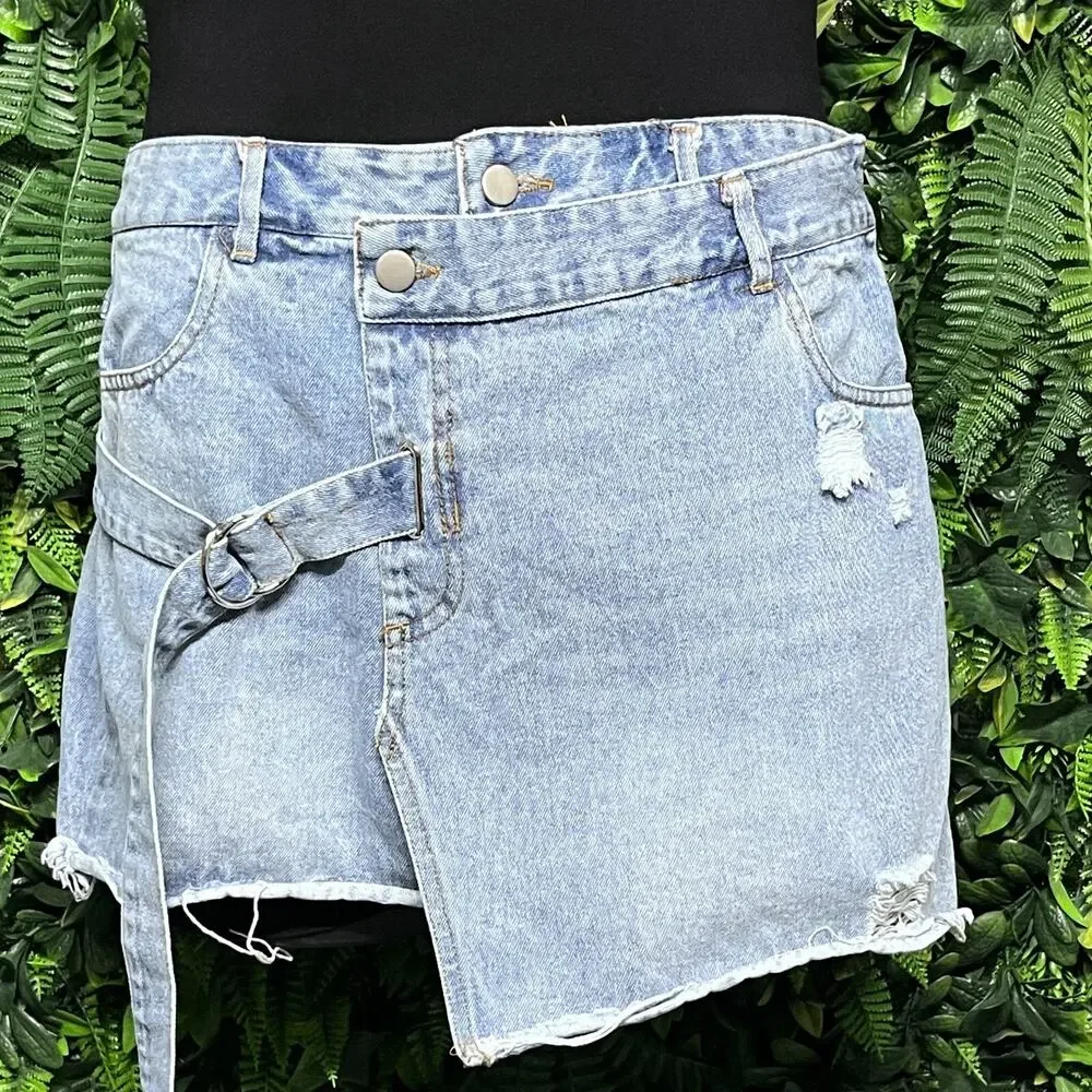 PINK NOVEMBER Skirt Women Large Blue Jeans Shorts Skort‎ Distressed Denim 2749